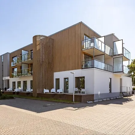 Aisa 39 Double With Balcony Near Gæstehus Pärnu